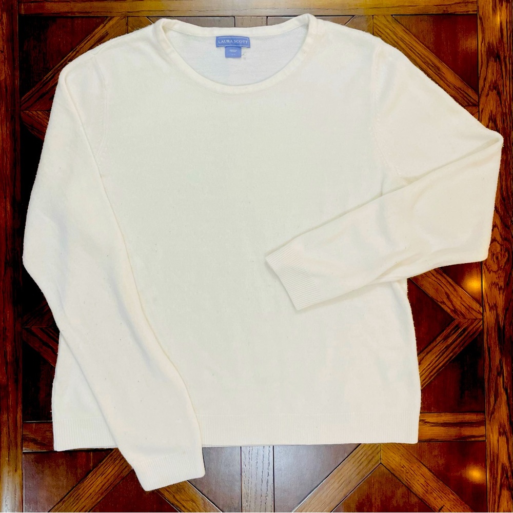 Laura Scott Long Sleeve Knit Top